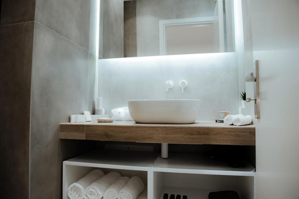 Athens Muses Suites Luaran gambar